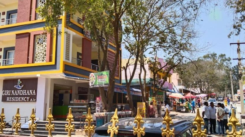 Giri Nandhana Residency Yelagiri Eksteriør bilde